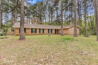 1059 Winchester Dr, Shreveport, LA 71107