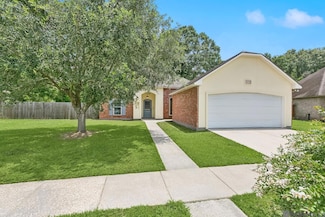 6216 Woodbend Dr, Zachary, LA 70791