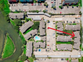3220 69th St Unit B8, Galveston, TX 77551