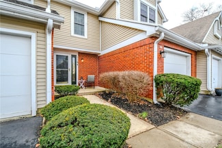 1164 Smugglers Way Unit 1432, Dayton, OH 45459