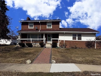 664 Buckingham Ave, Lincoln Park, MI 48146