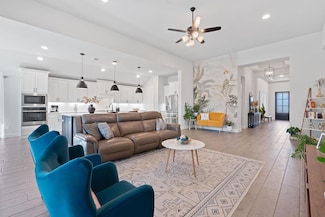 1504 Caylea Bluff Ln, Georgetown, TX 78628