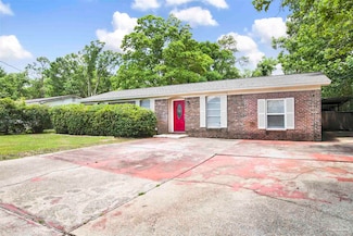 913 Bartow Ave, Pensacola, FL 32507