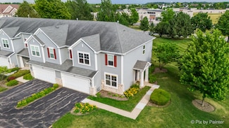 937 Emerald Dr, Pingree Grove, IL 60140