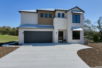 105 J E Hamilton, Blanco, TX 78606
