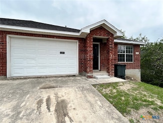 3041 Pine Valley Dr, New Braunfels, TX 78130