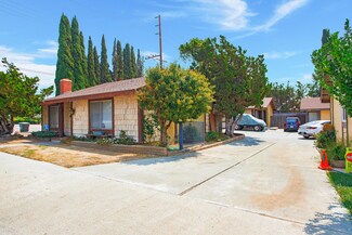 840 E La Veta Ave, Orange, CA 92866
