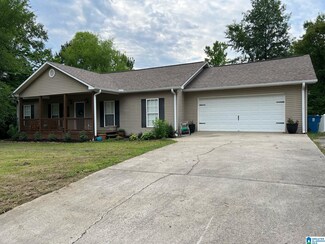 1033 Deans Ferry Rd, Hayden, AL 35079