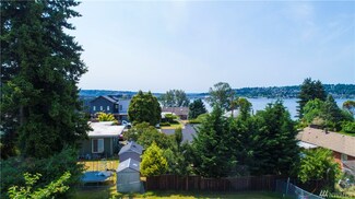 915 N 29th St, Renton, WA 98056
