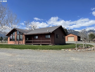 45083 Whitetail Ln, Baker City, OR 97814