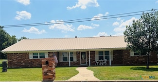 100 Sunny Ln, Gatesville, TX 76528