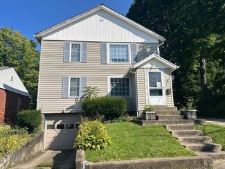529 Deissler Ct, Meadville, PA 16335