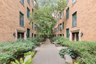 7738 N Eastlake Terrace Unit 2W, Chicago, IL 60626