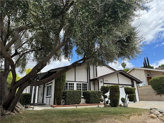 22479 Tula Dr, Santa Clarita, CA 91350