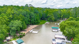 1511 White Oak Dr, White Plains, GA 30678
