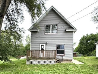 116 W 13th St, Kewanee, IL 61443