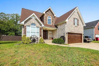 1622 Autumn Dr, Clarksville, TN 37042