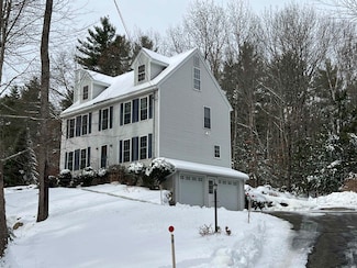 19 Diamond Dr, Danville, NH 03819