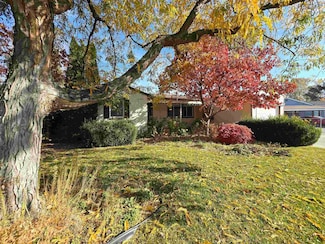 1604 Johnston Ave, Richland, WA 99354