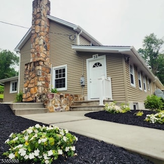 32 Teabo Rd, Wharton, NJ 07885