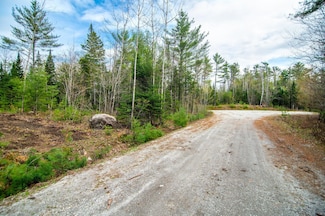 4 Forest Dr, Bethel, ME 04217