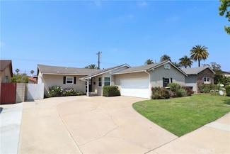 425 E Wilson Ave, Orange, CA 92867
