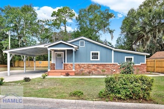 215 Collins Ln, Hinesville, GA 31313