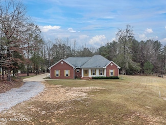 9146 Mississippi 14, Sallis, MS 39160