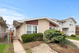 742 Newell Ave, Calumet City, IL 60409