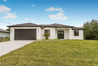 309 Peerless St, Lehigh Acres, FL 33974