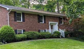 3618 Dewsbury Rd, Winston Salem, NC 27104