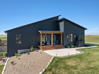 815 Wolf Dr, Spearfish, SD 57783