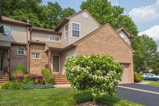 12 Atrium Way Unit 1-2, Manalapan, NJ 07726