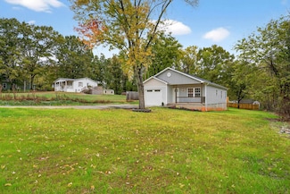 519 S Shamrock Ave, Landrum, SC 29356