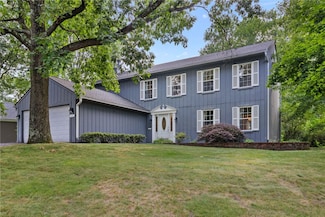 215 Lafayette Dr, Cranberry Township, PA 16066