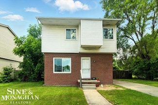 3032 24th St, Port Huron, MI 48060