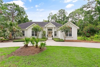 117 Serenoa Dr, Brunswick, GA 31523