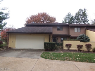 93 Silver Valley Blvd, Munroe Falls, OH 44262