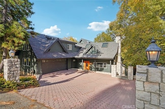 995 Tirol Ln, Lake Arrowhead, CA 92352