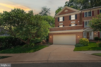 2317 S Queen St, Arlington, VA 22202