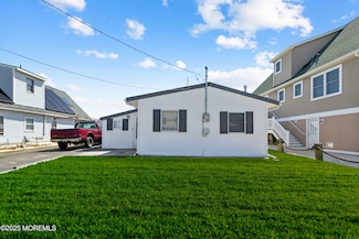 131 S Commodore Dr, Little Egg Harbor Township, NJ 08087
