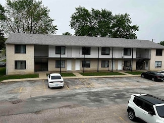 1902 Sheridan Rd Unit 9, Pekin, IL 61554
