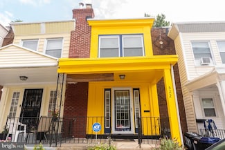 522 E Queen Ln, Philadelphia, PA 19144