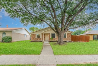 5905 Cedar Ln, Rowlett, TX 75089
