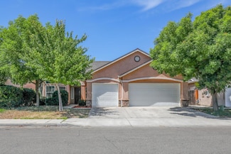 6674 E Alta Ave, Fresno, CA 93727