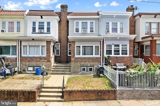 5431 Akron St, Philadelphia, PA 19124