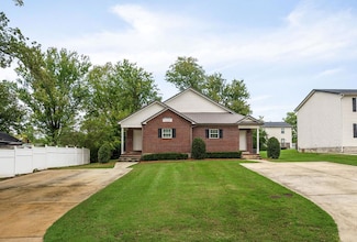208 E 15th St, Cookeville, TN 38501