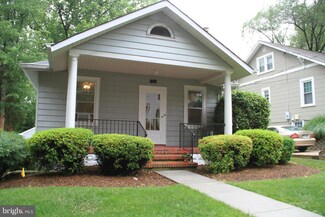 2230 N Lexington St, Arlington, VA 22205
