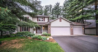 452 Spruce St, Shakopee, MN 55379
