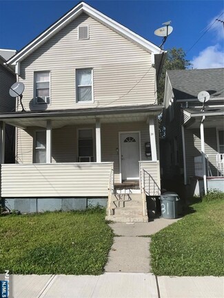 31 Mitchell St, West Orange, NJ 07052